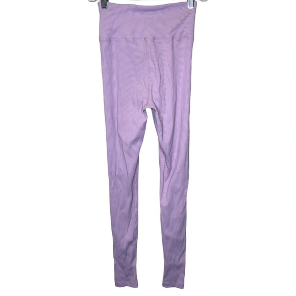 Years of Ours x Bandier Womens Crossover Ribbed Leggings Size Medium Lavender - Picture 2 of 9